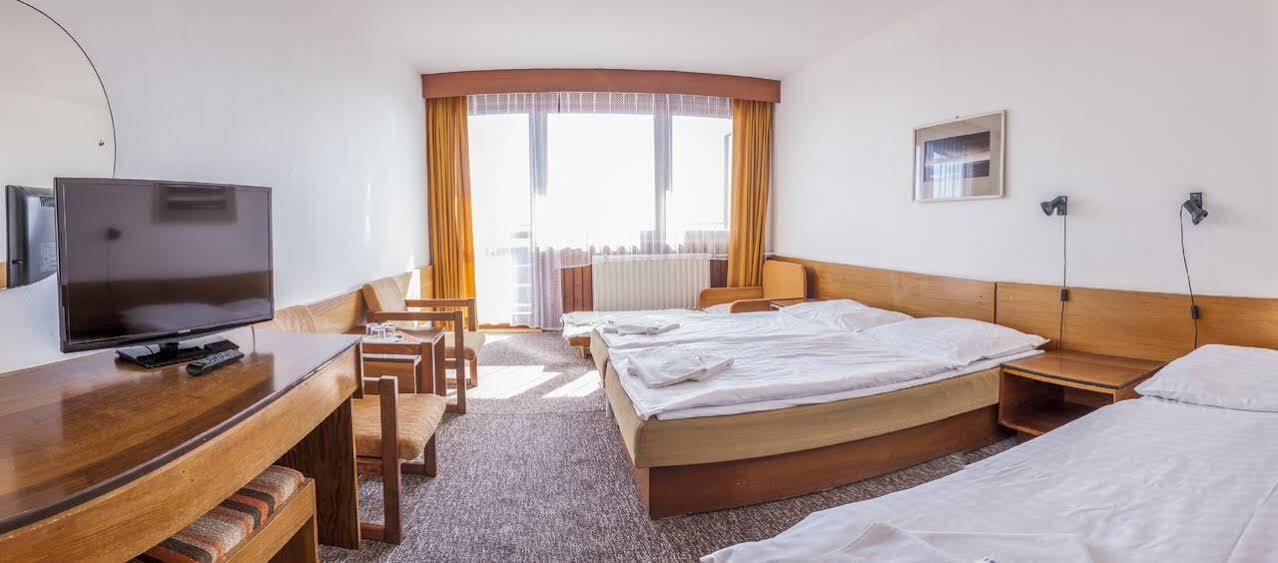 Hotel Sorea Hutnik Ii. Tátralomnic Kültér fotó